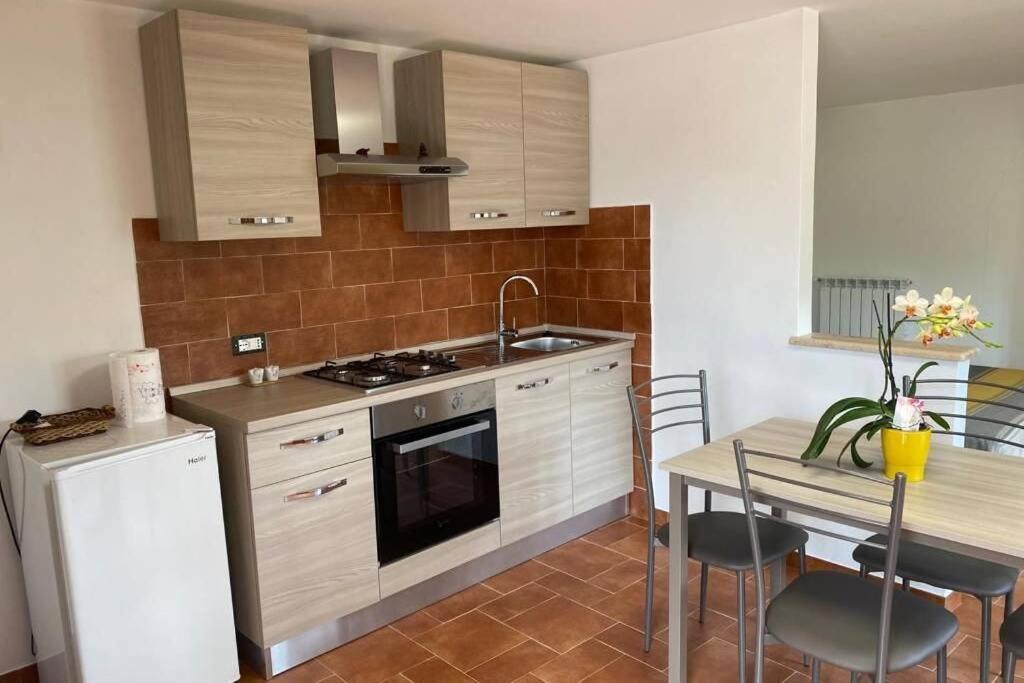 Alloggio A Via Impero Apartment Lenola Exterior photo